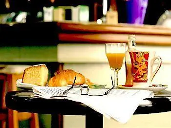 Ξενοδοχείο Santa Clara *