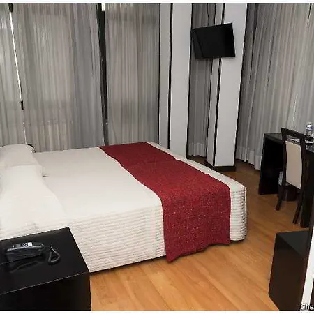 Santa Clara Ξενοδοχείο *