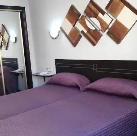 Hotel Santa Clara *